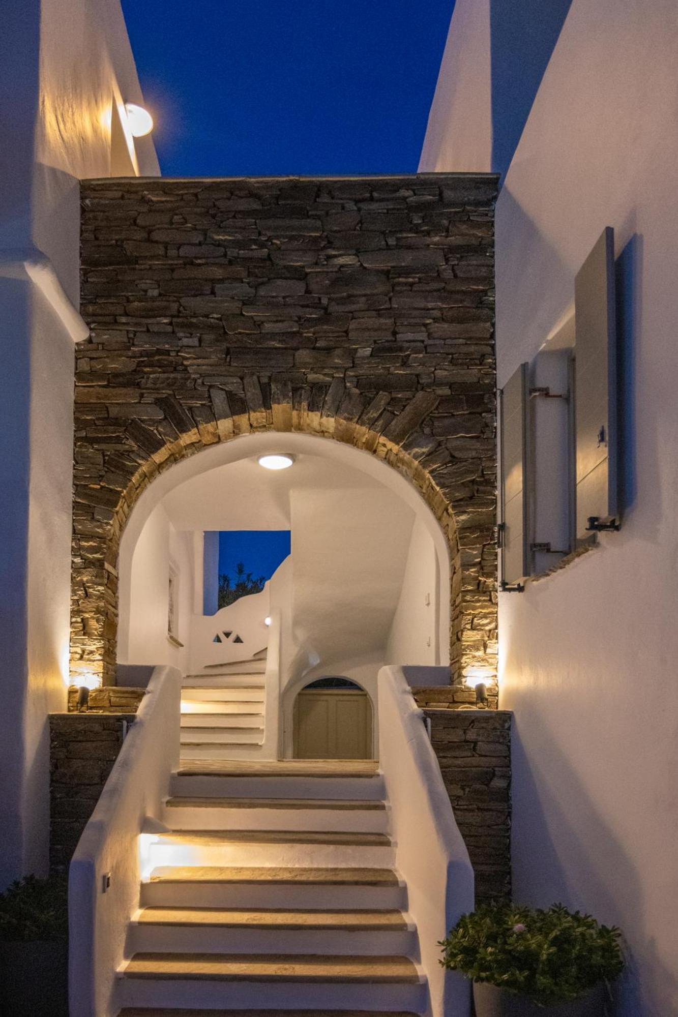 Soulmate'S Suites Tinos Kionia Exterior photo