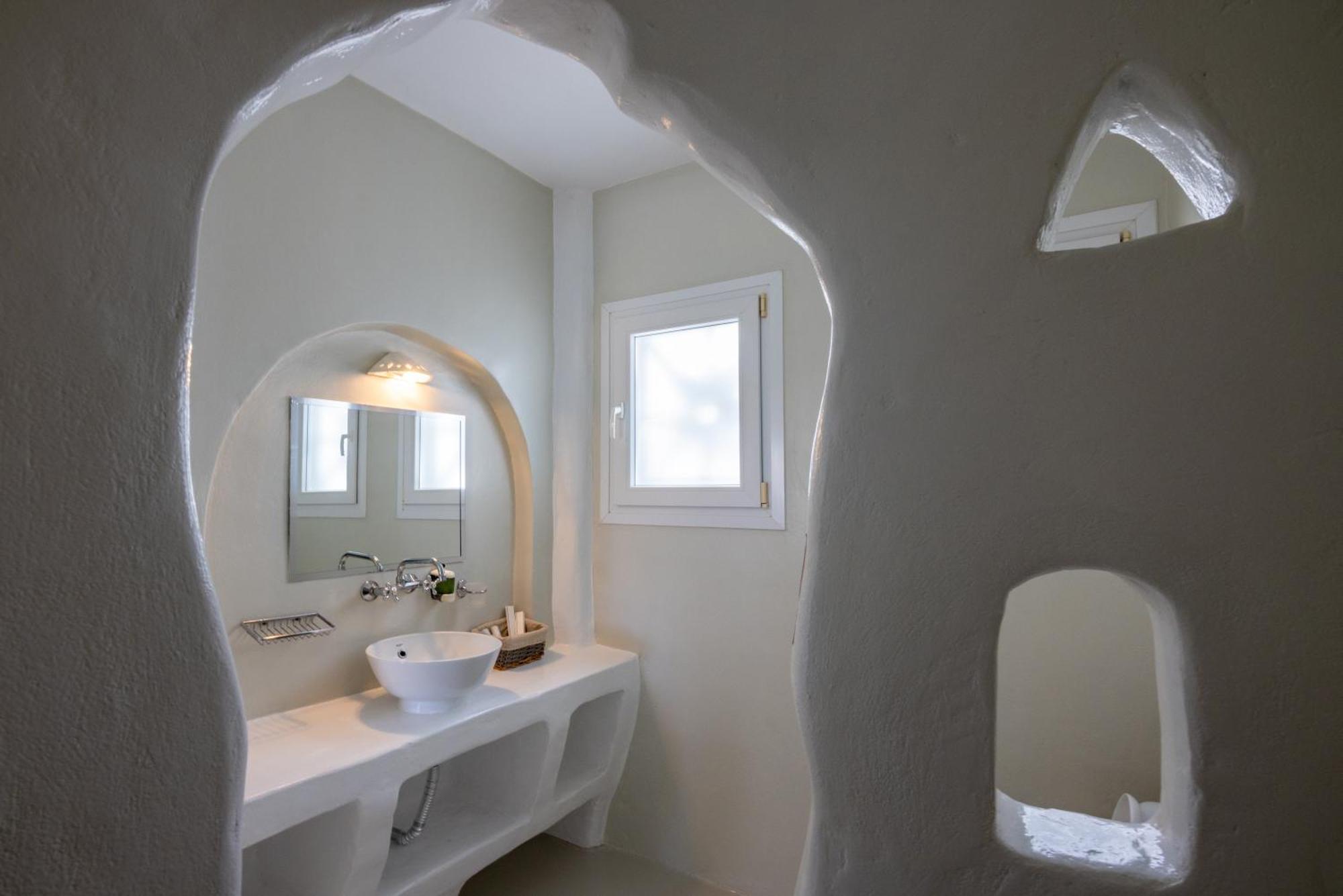 Soulmate'S Suites Tinos Kionia Exterior photo