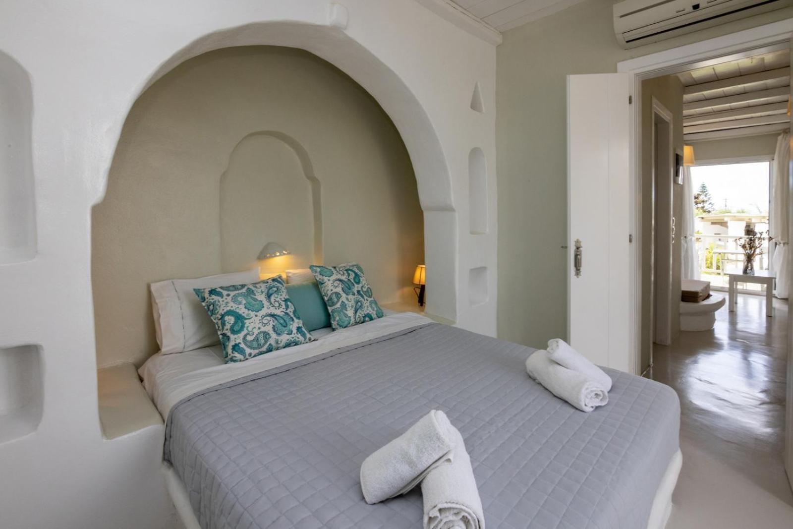 Soulmate'S Suites Tinos Kionia Exterior photo