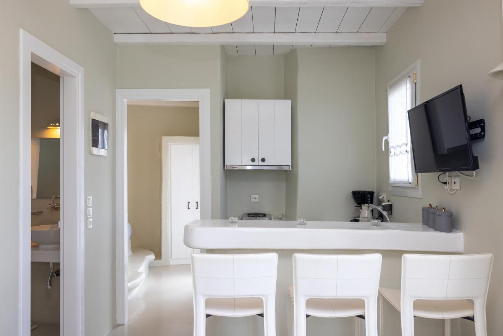 Soulmate'S Suites Tinos Kionia Exterior photo