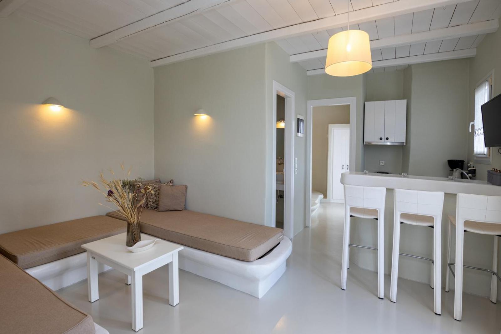 Soulmate'S Suites Tinos Kionia Exterior photo